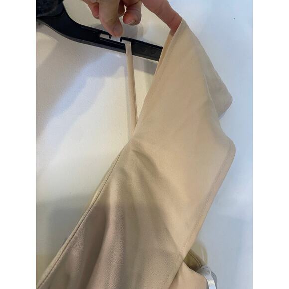 NWT Hailey Paige Occasions Cashmere Off Shoulder Formal Gown Dress Bridesmaid 22 - Picture 6 of 16